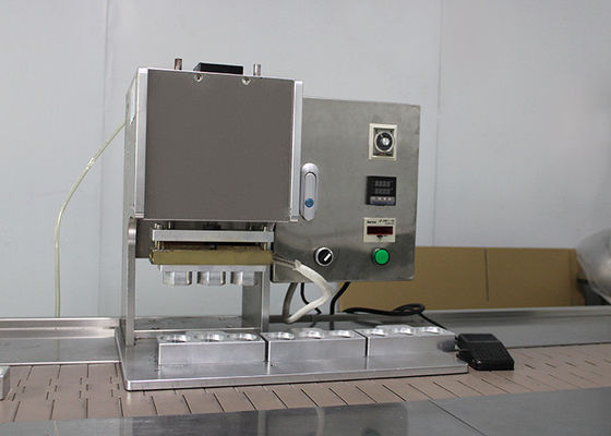 प्लास्टिक पीपी कंटेनर सील फिल्म 900 w हॉट प्रेस मशीन