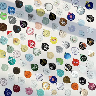 गुणवत्ता  300mm Aluminum Foil Lid Plastic Composite Easy To Tear Sealing Film For Plastic Cups कारखाना