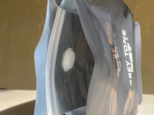 गुणवत्ता  Customized Printed Zipper Stand Up Pouch 250g 500g Coffee Bag With Valve Plastic Packaging Aluminum Foil Bag कारखाना