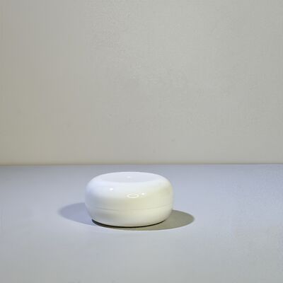 गुणवत्ता  20ml 40ml Plastic Flat round Cosmetic Cream Jars for Cream Lotion Products कारखाना