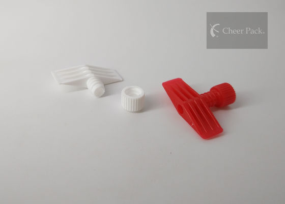 व्यास 4 मिमी लाल रंग प्लास्टिक टोंटी कैप एक - टुकड़ा मोड़ शैली से बाहर