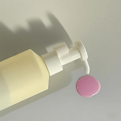 कॉस्मेटिक पैकेजिंग के लिए अनुकूलन योग्य लोगो प्रिंट के साथ 300ml-500ml PET सिलेंडर के आकार की लोशन पंप बोतल