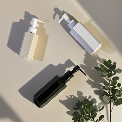 कॉस्मेटिक लोशन या शैम्पू के लिए प्रेस पंप सीलिंग के साथ हेक्सागोनल स्ट्रेट बॉडी पीईटी प्लास्टिक की बोतल 120ml 150ml 200ml क्षमता में